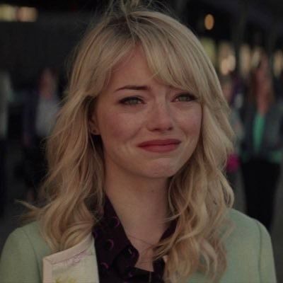 darkstark — ↷emma stone as gwen stacy packs — reblog if you... Spiderman Gif, Gwen Stacy Icon, Emma Stone Gwen Stacy, Bug Boy, Men Kissing, Spider Man 2, Blonde Guys, Gwen Stacy, Spider Gwen