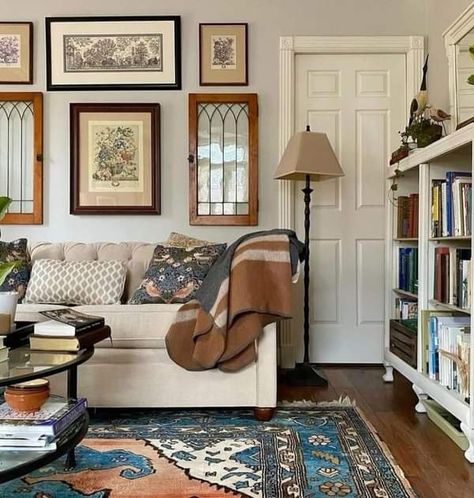 Southern Style Homes Interior, Southern Eclectic Decor, Southern Eclectic, Small House Decor, Southern Style Homes, Cozy Reading Chair, Calming Decor, Old World Home, Cozy Books