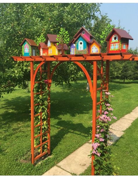 Bird Houses Painted, Bird Houses Diy, Garden Yard Ideas, Diy Landscaping, Garden Trellis, Garden Cottage, Garden Crafts, Birdhouse, Small Garden