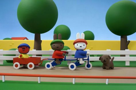 Miffy and Friends Miffy And Friends, Kipper The Dog, Dog Hello, Tv Time, Pocket Edition, Tv Times, Best Tv Shows, Best Tv, The Dog