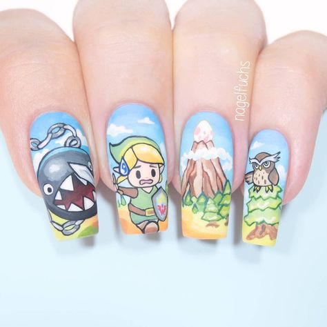 Zelda Nails, Rockabilly Nails, Golden Nail Art, Link's Awakening, Monster Nails, Crazy Nail Art, Golden Nails, Finger Nail Art, Anime Nails