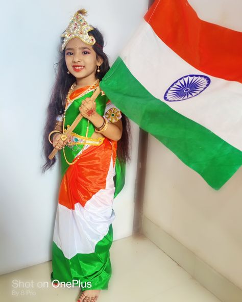 Fancy Dress Competition, Girls Makeup, Fancy Dress, Independence Day, Dress Up, Saree, Makeup, How To Wear, Quick Saves