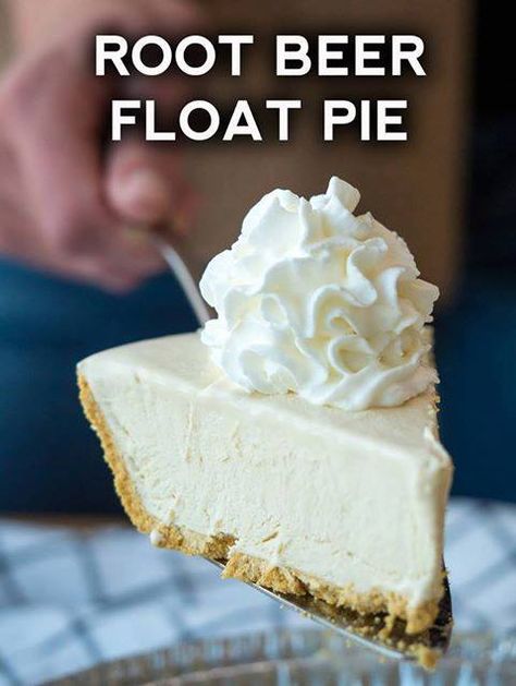 Root Beer Pie, Alcoholic Root Beer Float, Root Beer Floats Party, Root Beer Float Popsicles, Root Beer Float Bar, Root Beer Float Pie, Root Beer Float Recipe, Root Beer Float Cake, Rootbeer Float Cupcakes