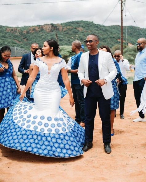 SESHOESHOE TRADITIONAL WEDDING DRESSES IN 2021 African Bride Dress, Seshweshwe Dresses, Tswana Traditional Dresses, Sesotho Traditional Dresses, Shweshwe Wedding Dresses, Seshoeshoe Dresses, South African Traditional Dresses, African Bridal Dress, Kfc Recipe