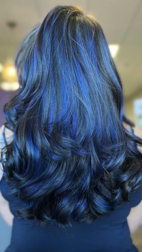 Jewel Toned Hair Color, Suzume Tojimari, Blue Balayage, Midnight Blue Hair, Blue Hair Highlights, Hair Aesthetics, Hair Stripes, Hair Stripping, Skunk Hair