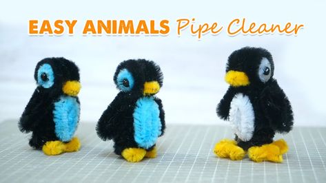 Easy Animal Pipe Cleaner Craft | How to make a Penguin out of pipe clean... Pipe Cleaner Dolls Tutorials, Pipe Cleaner People How To Make, Pipe Cleaner Crafts For Kids Animals, Winter Pipecleaner Crafts, Pipe Cleaner Animals Step By Step, Pipe Cleaner Dog Step By Step, Easy Pipe Cleaner Crafts, Pipecleaner Teddy Bear Video, Chenille Stem Animals