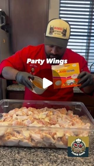 FoodieBawse on Instagram: "Party Wings Yummy!!!
Recipe at @chef_thai951 

#partywings #hotwings #buffalowings #chickenwings #friedwings #wings #chickenrecipes #chicken #chickenlovers #friedchicken #foodinstagram #foodie #foodinspiration #foodinspo #recipes #chickenrecipes #recipeoftheday #recipeshare #homemadecooking #homemadefood #homemadechicken #cookwithme #cookinginspiration #dinnertonight #lunchtoday  #quickmeals #easymeals #atlanta #atlantafoodie" Chicken Wings For A Crowd, Hooters Wings Recipe, Hooters Wings, Chicken Wing Recipe, Wings Recipes, Party Wings, Wing Recipe, Fry Chicken, Chicken Wings Recipe