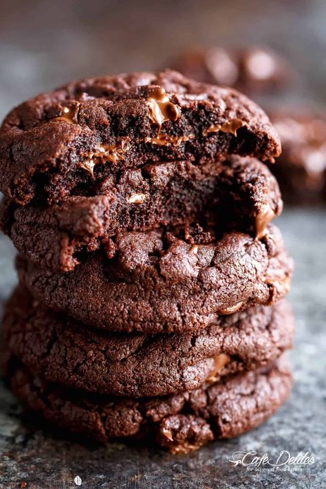 Best Fudgy Chocolate Brownie Cookies - Cafe Delites Butterball Cookies, Cocoa Brownies, Chocolate Brownie Cookies, Cookie Brownie Recipe, Cafe Delites, Keto Fat, Brownie Recipe, Keto Cookies, Cookies Recipes