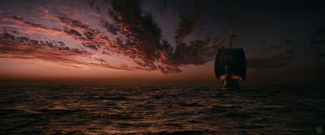 pic of the dawntreader ship | Dawn-Treader-sunset-Chronicles-of-Narnia-Voyage-of-the-Dawn-Treader ... Voyage Of The Dawn Treader, The Dawn Treader, Sea At Sunset, Galleon Ship, Narnia Movies, Dawn Treader, The Chronicles Of Narnia, Real Estate Ads, Chronicles Of Narnia