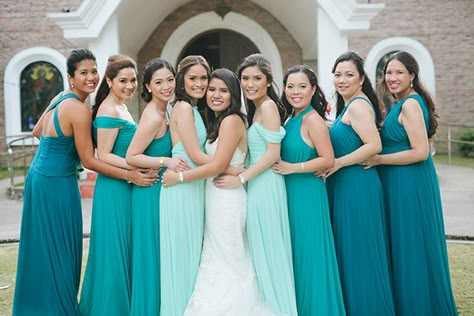 A Teal and Mint-Colored Wedding in Tagaytay | https://brideandbreakfast.ph/2017/04/18/a-teal-and-mint-colored-wedding-in-tagaytay/ Teal And Aqua Wedding, Wedding Colors Teal And Gray, Teal Color Palette Wedding Bridesmaid Dresses, Teal Blue Bridesmaid Dresses Turquoise, Turquoise Wedding Theme Bridesmaid Dress, Teal And Turquoise Wedding, Wedding Dress With Pop Of Color, Teal And Gray Wedding, Light Teal Wedding