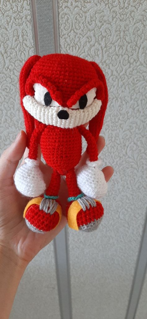 Sonic The Hedgehog Crochet, Sonic Crochet, Crochet Headwear, Crochet Creatures, Knuckles The Echidna, Sonic & Knuckles, Kids Crochet, Crochet Inspo, Crochet Kit