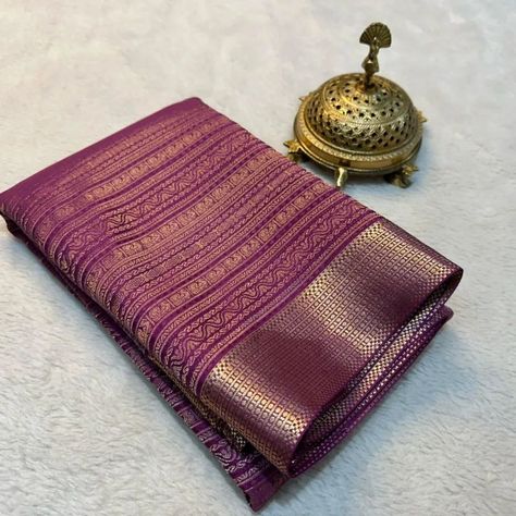 ***BROCADE MYSORE SILK SAREE *** WhatsApp for Booking CODE : HP000378 **Humble Pleats offers worldwide shipping shipping charges are based on the weight of the item and the destination. **Accepts online payments. Do not offer exchanges, cash on delivery, or returns - except for damaged products. In the case of a damaged product, it must be in its original condition in order to be eligible for a return.***Light smudges, mild colour difference,small thread pulls will not be considered as d... Mysore Silk Saree, Circle Mehndi Designs, Bridal Silk Saree, Trendy Blouses, Trendy Blouse Designs, Mysore, Contrast Blouse, Stylish Sarees, Silk Brocade