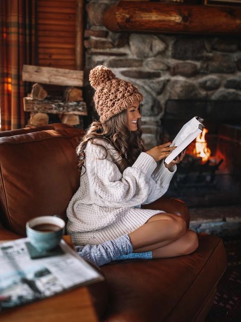 Fireplace Photoshoot, Cabin Outfit, Caitlin Covington, Cabin Weekend, Southern Curls And Pearls, Cabin Trip, Shot Ideas, Winter Photoshoot, Fallen Book