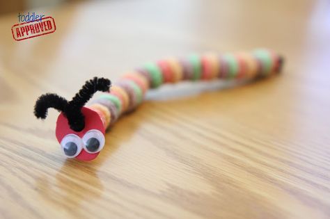 Fruit loops // Very Hungry Caterpillar Activities // toddler activity  #theveryhungrycaterpillar Caterpillar Crafts, Caterpillar Activities, The Very Hungry Caterpillar Activities, Hungry Caterpillar Craft, Hungry Caterpillar Activities, Bug Activities, Caterpillar Craft, Insects Theme, Spring Preschool