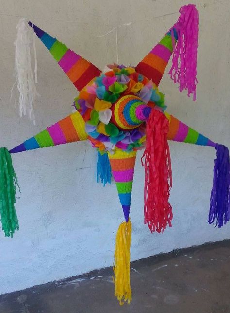 Mexican Star Pinata, Mexican Pinata, Star Pinata, Piñata Ideas, Animal Art Projects, Mexican Birthday, Birthday Cartoon, Diy Pinata, Mexican Party Theme