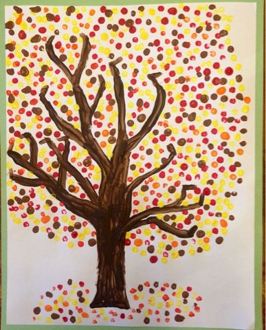 I Heart Art! Teaching Art Lessons One Beat at a Time...: Fall Pointillism Tree -2nd grade 2nd Grade September Art, Fall Kindergarten Art, Elementary Fall Art Projects, Second Grade Art Projects, Kindergarten Fall Art, Second Grade Art, Third Grade Art Project, 2nd Grade Crafts, Beaver Scouts