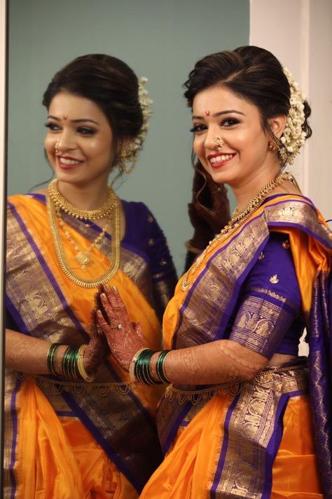 Navari Saree Marathi Hairstyles, Marathi Look Photoshoot Poses, Marathi Hairstyle, Hairstyles On Navari Saree, Marathi Bridal Hairstyles, Navari Saree Marathi Bride, Marathi Bride, Marathi Wedding, Indian Bride Poses