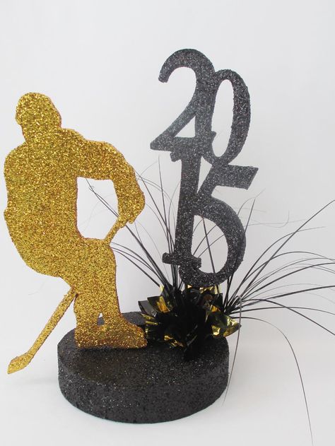 hockey-player-circle-base-2015 Hockey Centerpieces, Sports Centerpieces, Hockey Crafts, Banquet Centerpieces, Hockey Decor, Sports Banquet, Hockey Party, Pittsburgh Penguins Hockey, Senior Night