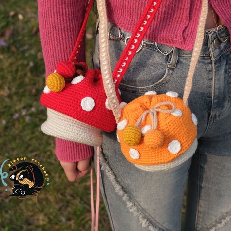 Mushroom Purse, Mushroom Bag, Crochet Mushroom, Bridesmaid Gift Bags, Crochet Dragon, Crochet Bunny, Bag Crochet, Crochet Bags, Unique Christmas Gifts