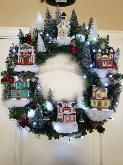 Christmas Wreath With Houses, Christmas Village Wreath, Village Wreath, Homemade Wreath, Christmas Antique, Artificial Christmas Wreaths, Holiday Deco, Christmas Decorations Wreaths, Winter Tree