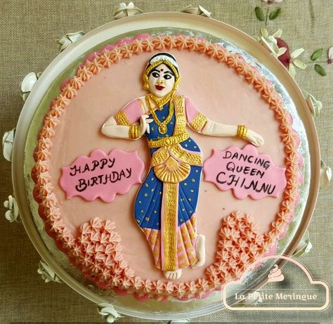 Dancer cake Bharat Natyam, Bento Cake Ideas, Dancer Cake, Creative Book Cover Designs, Bts Room, Creative Book Covers, Bento Cake, Birthday Cake Ideas, Dancing Queen