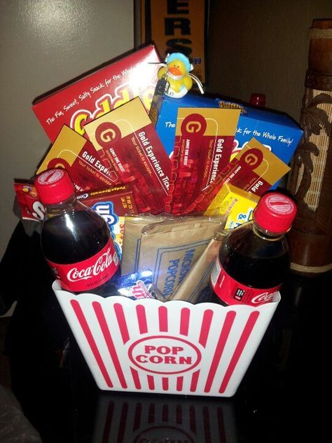 Movie gift basket Gift Baskets For Boyfriend, Ideas For Movie Night, Baskets For Boyfriend, Holiday Party Gift Ideas, Movie Basket, Movie Basket Gift, Movie Night Basket, Diy Movie Night, Basket Raffle