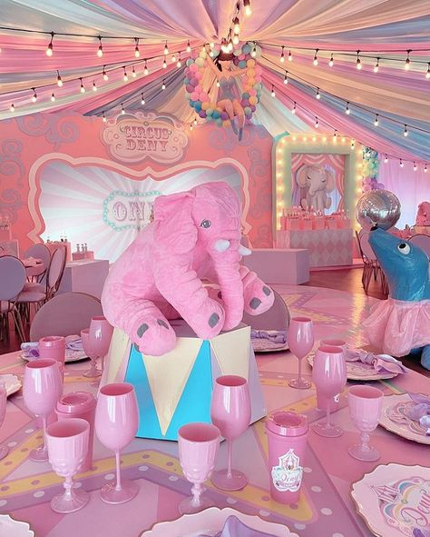 Pastel Circus Party 1st Birthdays, Pink Carnival Cake, Pastel Carnival Theme Party, Cotton Candy Decor, Pink Carnival Birthday Party, Pastel Circus Party, Pastel Carnival Birthday Party, Pastel Carnival, Pastel Circus