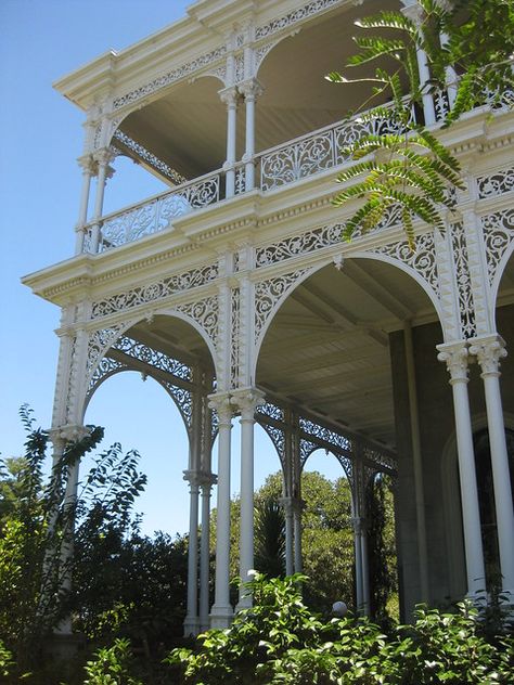 Double Porch House, Vintage Mansion, French Colonial Style, Country Home Exterior, Colonial Mansion, Mansard Roof, Luxury Closets Design, Sir William, Victorian Buildings