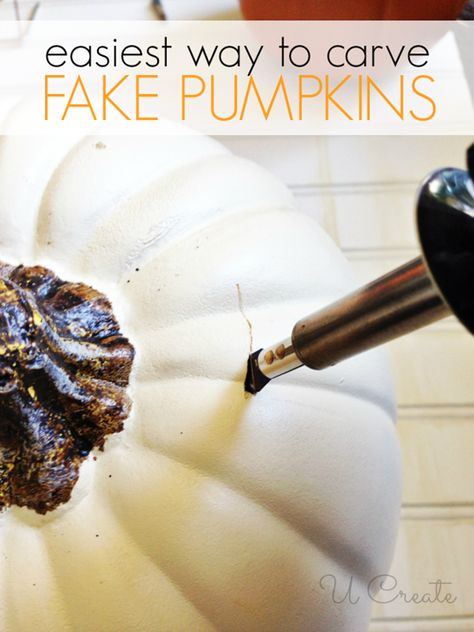 Easiest way to carve fake pumpkins! Vase Tutorial, Craft Pumpkins, Pumpkin Vase, Easy Pumpkin Carving, Fake Pumpkins, Artificial Pumpkins, Foam Pumpkins, Fall Deco, Pumpkin Centerpieces