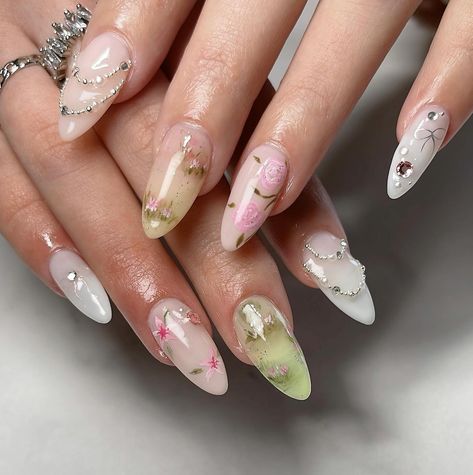 Watercolour Nails, Nailinspo Nailart, Watercolour Florals, Water Color Nails, Cute Acrylic Nail Designs, Pretty Gel Nails, Get Nails, Minimalist Nails, Funky Nails