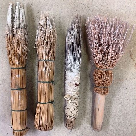 Brushes: Ceramic Tools, Pottery Tools, Brooms, Art Brushes, Art Tools, Painting Tools, Mark Making, Teaching Art, Drawing Tools