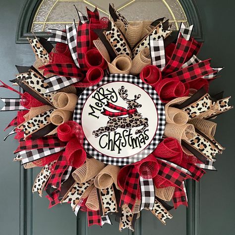 Burlap ribbon wreaths