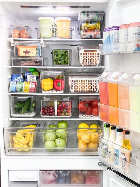 Organised Fridge, Fridge Organisation, Clear Fridge, Clean Pantry, Pantry Containers, Fridge Shelves, Fridge Organisers, House Organisation, Small Fridges