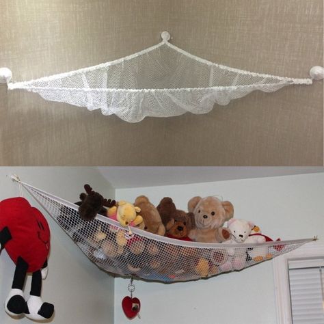 Hamac pour le rangement des jouets Toy Net, Toy Hammock, Kids Deco, Kids Room Organization, Toddler Rooms, Stuffed Animal Storage, Toddler Bedrooms, Boys Bedrooms, Kids Bedroom Decor