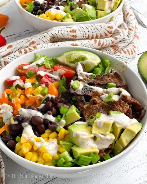 Southwest Steak Salad (Gluten Free) Southwest Steak Salad, Yogurt Ranch, Salad Gluten Free, Steak Salad Recipe, Ranch Dressing Recipe Homemade, Southwest Salad, Stuffed Peppers Turkey, Bbq Steak, Mini Sweet Peppers