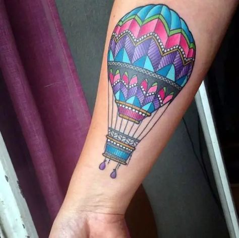 45 Cute Hot Air Balloon Tattoo Designs - Greenorc Cute Hot Air Balloon, Hot Air Balloon Tattoo, Air Balloon Tattoo, Balloon Tattoo, Hot Air Balloon Design, Dandelion Designs, Geometric Tattoo Design, Travel Drawing, Old Tattoos