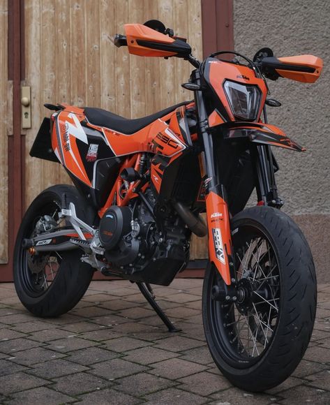 Orange Ranger 🤘🔥 @tobi_gw with our Officially Licensed "Torque" (Orange) decal kit 💯 #ktmsmcr690 #husqvarna701 #701 #690 #690smcr #smcr690 #grenzgaenger #ktm #motoproworks ⁠ Ktm Motorcycles, Ktm 690, Motor Bikes, Pit Bike, Dirt Bikes, Bike Life, Dirt Bike, Motocross, Cars And Motorcycles