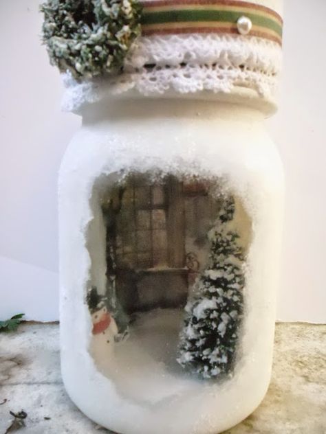 Jul Diy, Mason Jar Projects, Christmas Mason Jars, Christmas Jars, Mason Jar Gifts, Jar Diy, Christmas Scenes, Christmas Scene, Mason Jar Diy