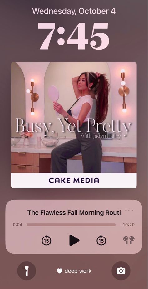 Busy Yet Pretty Podcast, Busy Yet Pretty Aesthetic, Podcast Girl Aesthetic, Podcasting Aesthetic, Busy Yet Pretty, Jadyn Hailey, Aesthetic Podcast, Healing Aura, Motivational Podcasts