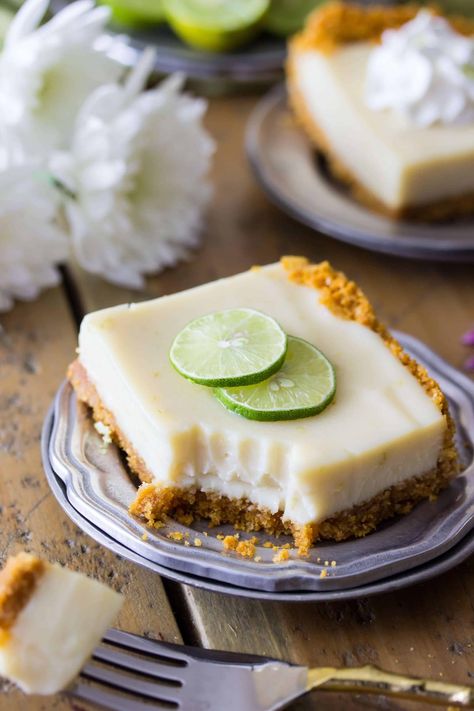 Key Lime Bars, Homemade Graham Cracker, Key Lime Cookies, Sugar Spun Run, Easy Dessert Bars, Key Lime Pie Bars, Homemade Graham Cracker Crust, Gluten Free Bars, Homemade Graham Crackers