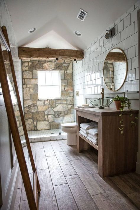 rustic bathroom idea Rustic Shower Ideas, Baie Vintage, Magnolia Bathroom, Rustic Bathroom Shower, Makeover Kamar Mandi, Fixer Upper Bathroom, Rustic Shower, Cabin Bathrooms, Rustic Bathroom Designs