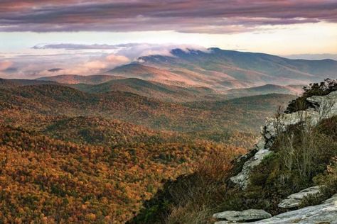 6. Linville Gorge Chimney Rock State Park, Visiting The Grand Canyon, North Carolina Travel, Pisgah National Forest, North Carolina Mountains, Changing Leaves, The Grand Canyon, Blue Ridge Mountains, Landscape Photos