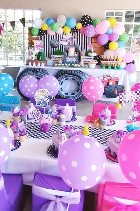 Starla Birthday Party, Monster Truck And Princess Party, Pink Monster Truck Birthday, Girls Monster Truck Birthday Party, Girl Car Birthday Party, Blaze Birthday Cake, Monster Jam Birthday Party, Blaze Birthday Party, Blaze Party