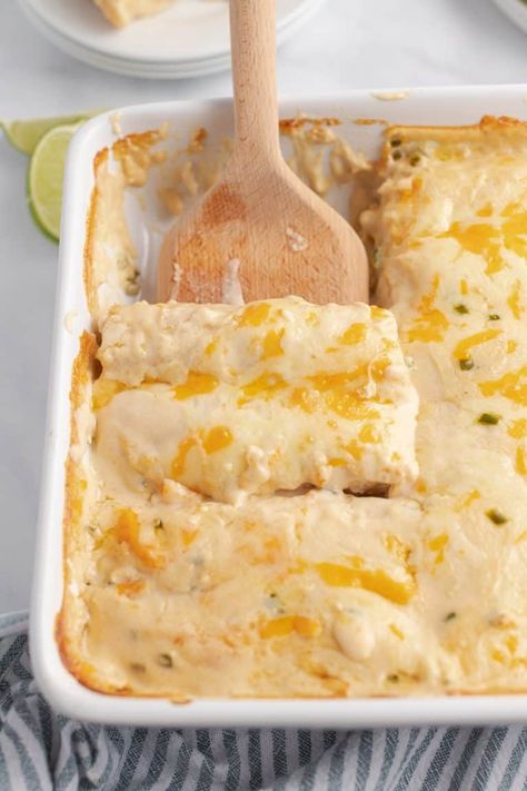 Chicken enchiladas covered in melty cheese and flavored with zesty lime are begging to be added to your meal plan this week. With tons of flavor and just the right amount of heat, these easy Chicken Enchiladas make everyone happy at dinnertime! Chicken Lime, Easy Chicken Enchiladas, Chicken Enchiladas Easy, Popular Dinner Recipes, Melty Cheese, Enchilada Recipes, Lime Chicken, Chicken Enchiladas, Mexican Dishes