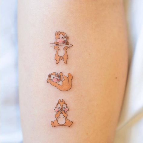 Chip N Dale Tattoo, Chip And Dale Tattoo, Kawaii Tattoos, Humor Disney, Book Tattoos, Cute Animal Tattoos, Disney Chip, Inner Forearm Tattoo, Explore Tattoo