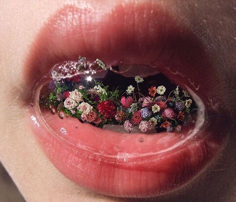 Sara Shakeel, art Sara Shakeel, Popular Photography, Deep Art, Lip Art, Aesthetic Makeup, Drawing Tips, Surreal Art, Art Reference Photos, 그림 그리기