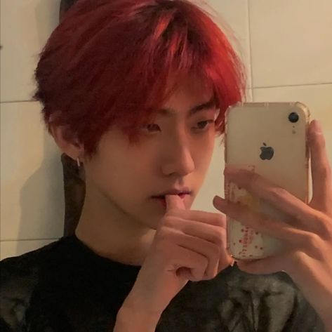 Red Hair Boy Aesthetic, Guy With Red Hair, Red Hair Guy, Red Hair Korean, Red Hair Anime Guy, Red Hair Boy, Hair Korean, Red Hair Men, Cherry Red Hair