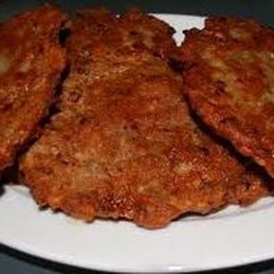 Mackerel Patties - a quick and easy weeknight meal. You can also try these with #salmon. Salmon And Mackerel Patties, Mackerel Fish Cakes, Jack Mackerel Patties Recipe, Mackerel Patties Canned, Jamaican Tin Mackerel Recipe, Mackerel Patties, Husband Recipes, Saltfish Fritters Jamaican, Steak Diane Recipe