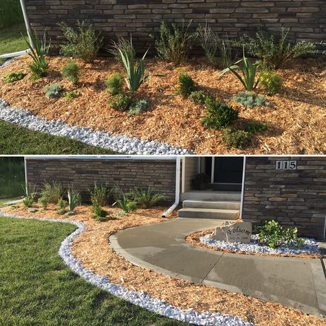 Wood chip and rock border Rock Border Landscaping, Wood Chips Landscaping Ideas, Wood Chips Landscaping, Wood Chips Garden, Border Landscaping, Small House Renovation, Sidewalk Landscaping, Wood Chip Mulch, Landscaping Around House