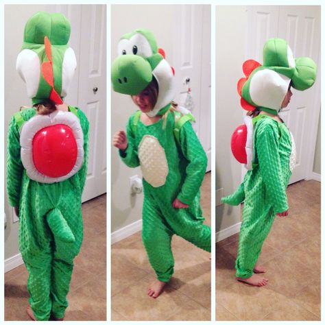 Yoshi Costume for 2015 Halloween. Diy Yoshi Costume Kids, Yoshi Halloween Costume Diy, Yoshi Costume Diy, Diy Yoshi Costume, Yoshi Halloween Costume, Yoshi Halloween, Mario Costume Diy, Mario Kart Costumes, Yoshi Costume